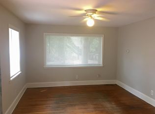 3613 Dresden Dr E, Charlotte, NC 28205