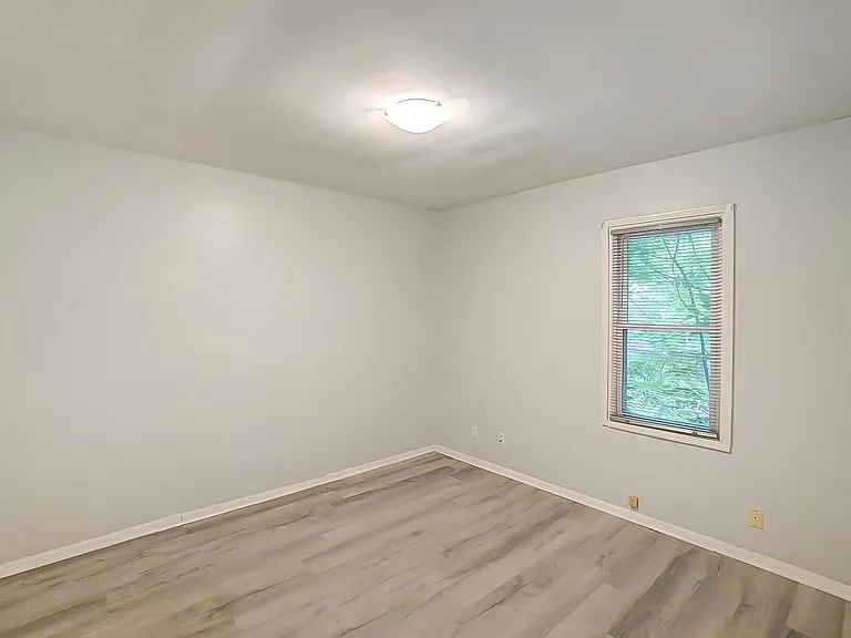 314 Sheridan Ave — Photo 12