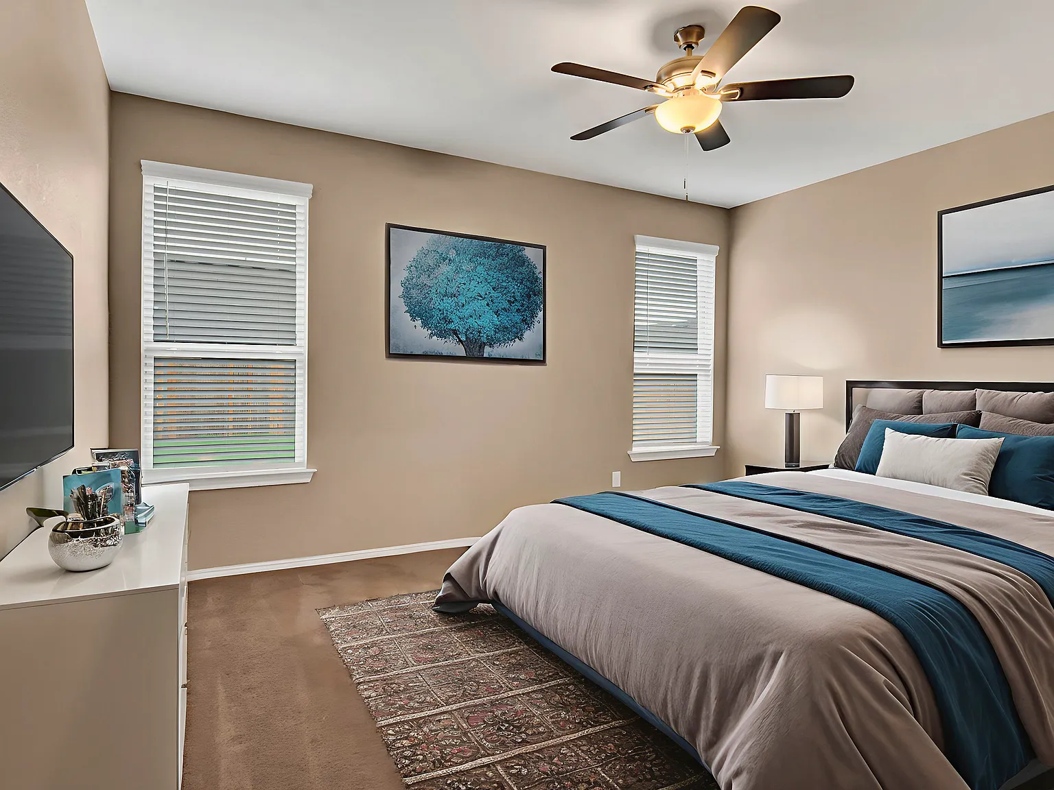 3 bed, 1843 sqft, $2,250 — Photo 3