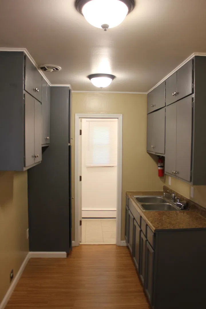2702 Maryland Ave — Photo 3