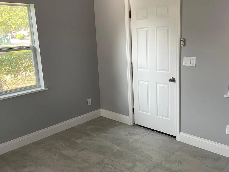 706 E Orange Ave #B — Photo 7