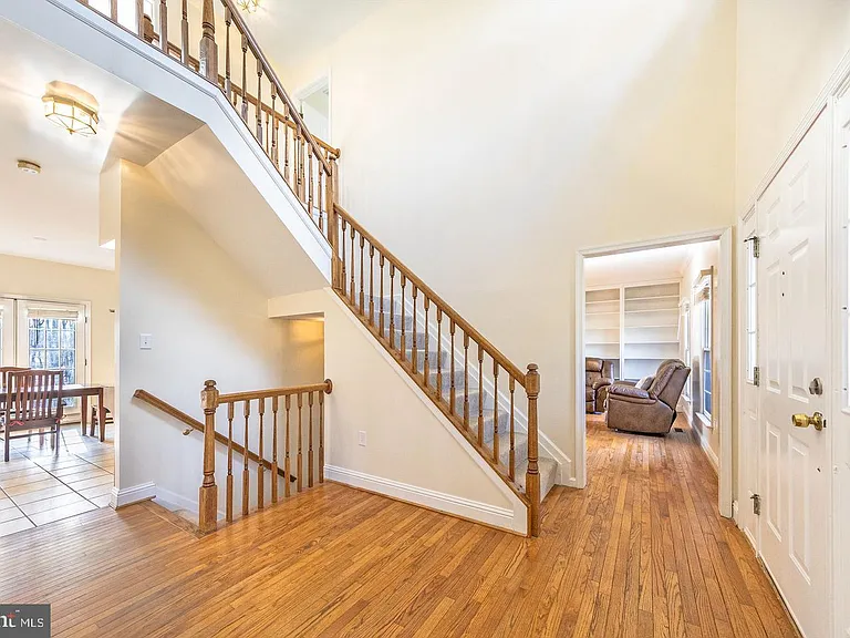 36767 Pelham Ct — Photo 4
