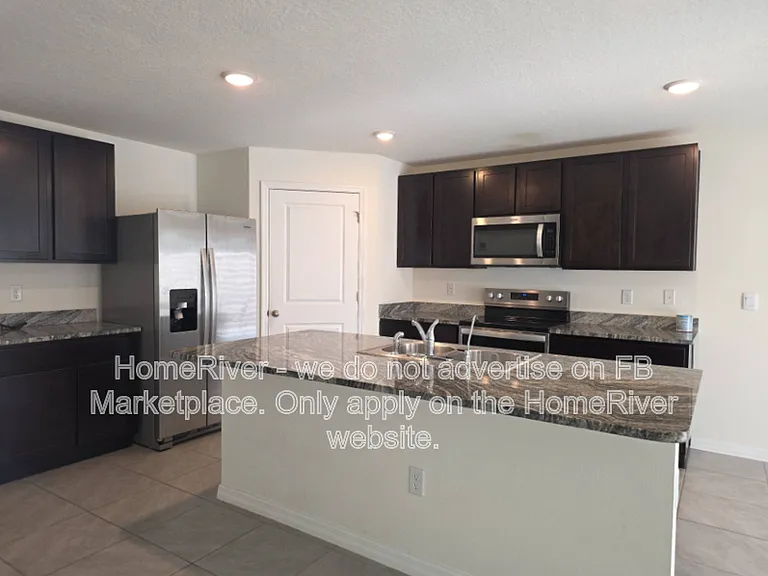 10757 Chippewa Dr — Photo 2
