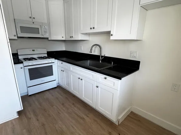 15470 Moorpark St APT 4, Sherman Oaks, CA 91403