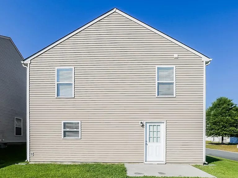 803 Chastain Ave — Photo 17
