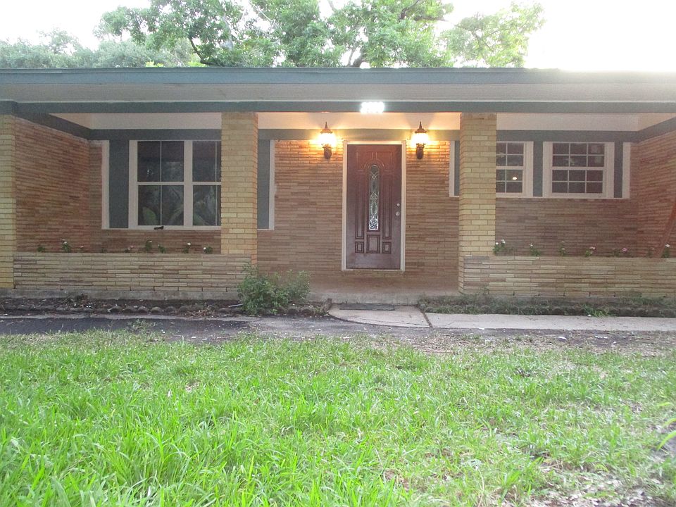 1st image of 2330 Duroux Rd