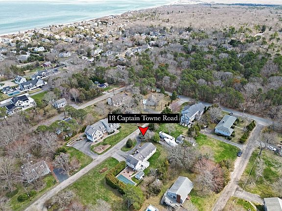 4th image of 18 Captain Towne Rd
