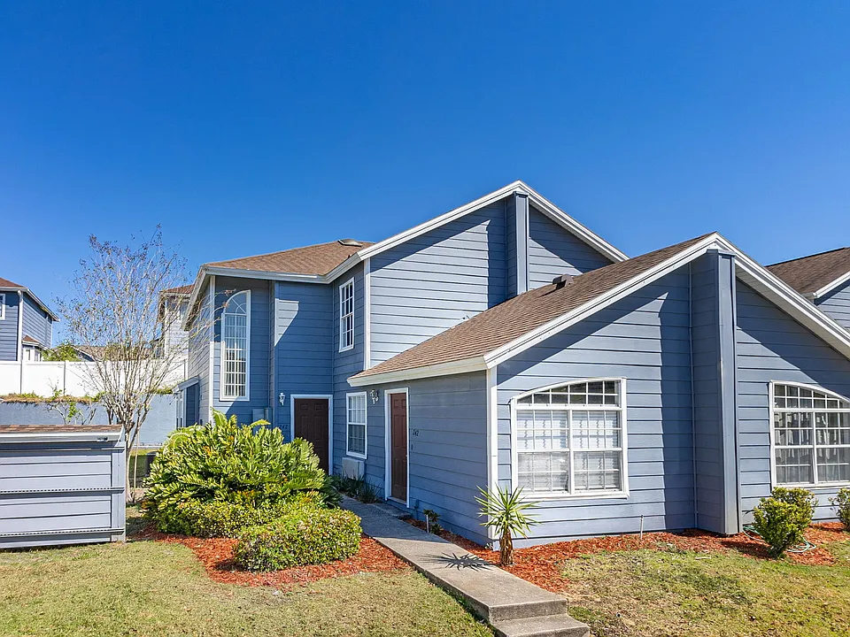 242 Coco Plum Dr