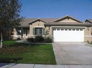 10710 Eagle Vista Dr, Bakersfield, CA 93311