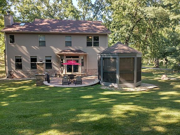 2nd image of 2307 Country Springs Dr