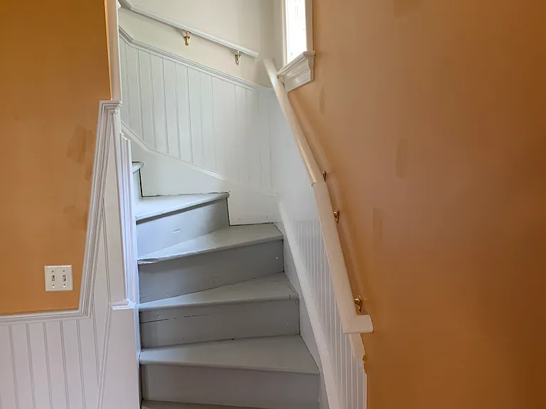 4536 Schenley Rd — Photo 8