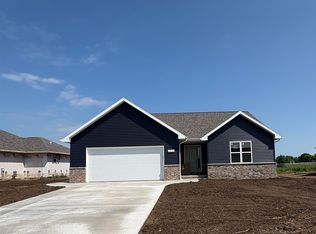4634 Paul Ln, Green Bay, WI 54313