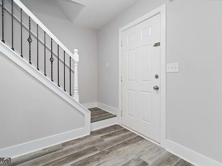 4935 Millstone Walk — Photo 10