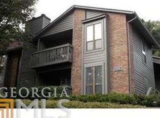 221 Tuxworth Cir, Decatur, GA 30033