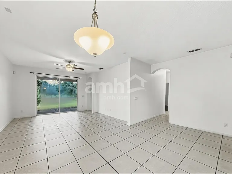 1726 Palmerston Cir — Photo 5