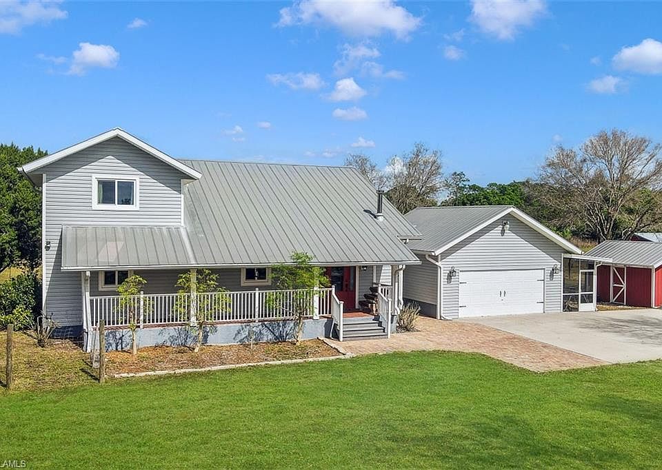 1st image of 21151 Lonesome Ln