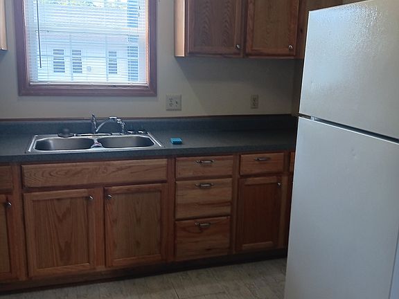 4th image of 1120 Highway 91 APT 1