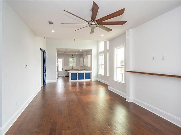5th image of 117 Beaver Dr