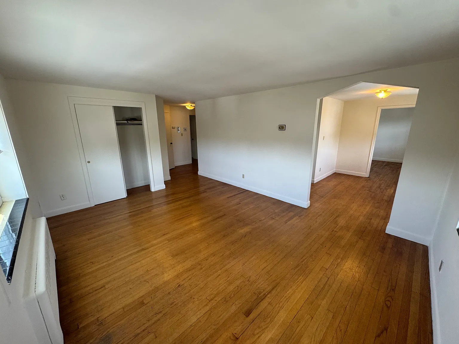 2 bed, $2,500 — Photo 1
