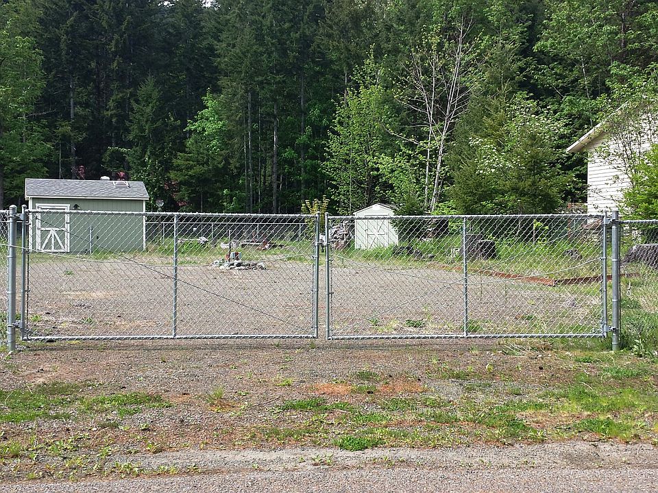 123 Maple Pl, Packwood, WA 98361 Zillow