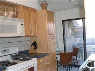 3rd image of 2S409 Emerald Green Dr #35