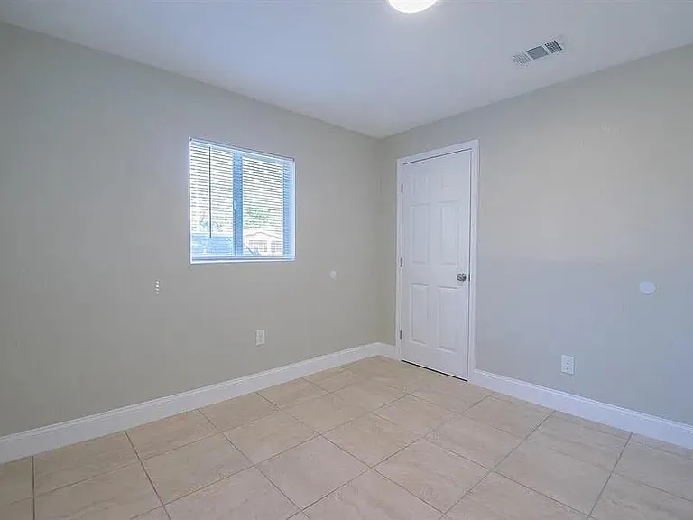 508 N 23rd St — Photo 11