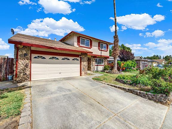 2nd image of 507 Labrador Way