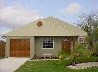 1180 Grandview Cir, Royal Palm Beach, FL 33411
