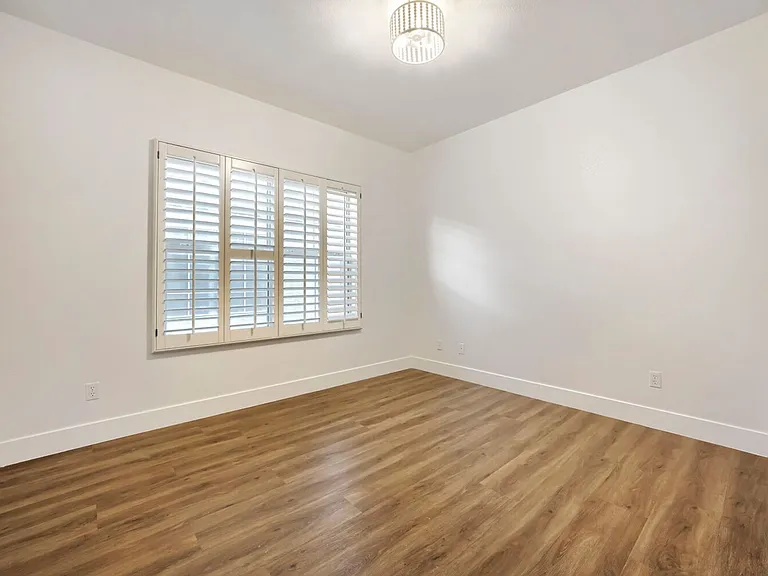 1416 Palantine Hill Dr — Photo 15