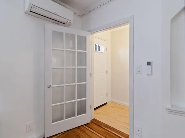 62-86 Dry Harbor Road image 3 of 32