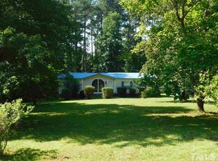 2584 Pine Cir, Oxford, NC 27565