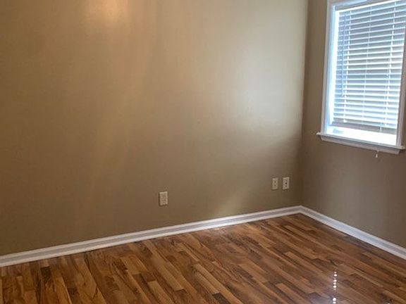 5th image of 1783 Wayland Park Dr
