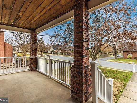 Large Front Porch