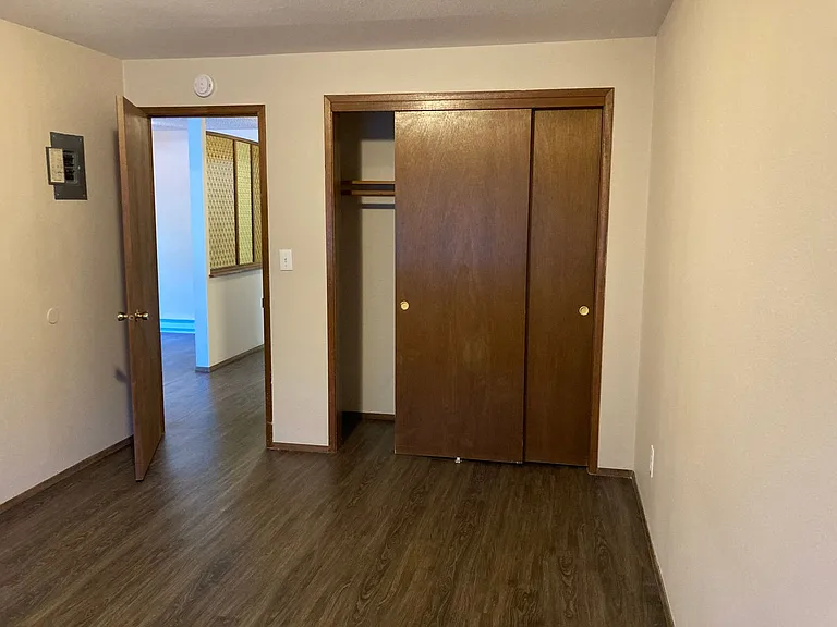 Greenwood Vista Apartments — Photo 7