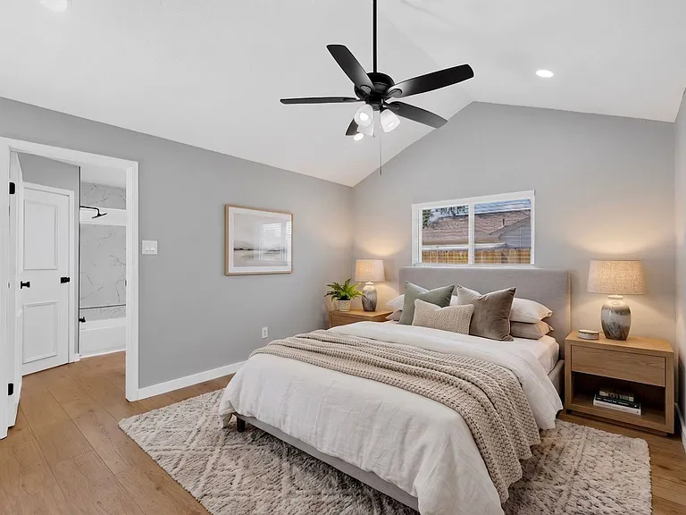 215 Aspenway Dr — Photo 23