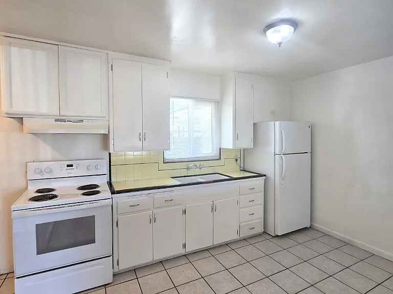 1904 N Mayfair Dr W #1904 — Photo 6