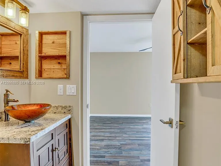 9537 Weldon Cir #I109 — Photo 35