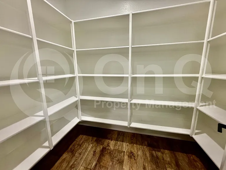 687 W Flintlock Way — Photo 26