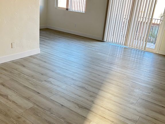 4th image of 561 Park Way APT 23