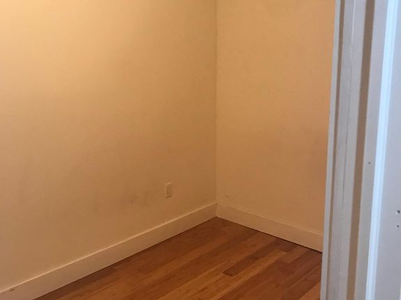 4th image of 37 Egbert St #1
