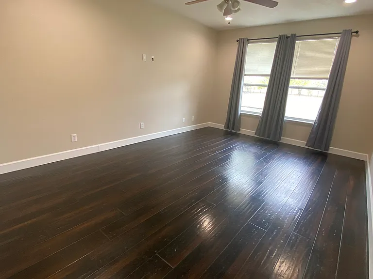2920 Pinehurst Ln — Photo 17