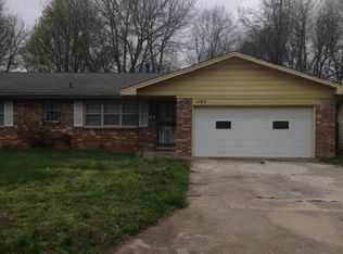 1103 S Paula Ave, Springfield, MO 65804