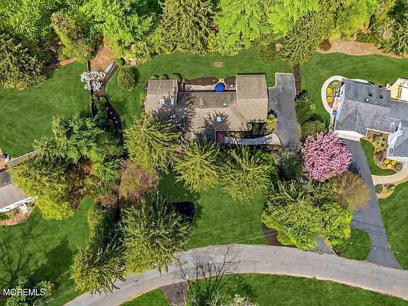 4th image of 65 Alexander Drive