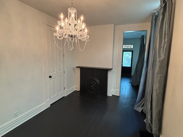 226 W 2nd Ave — Photo 4