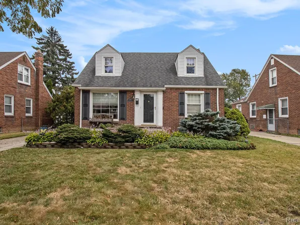 3165 Linden St, Dearborn, MI 48124