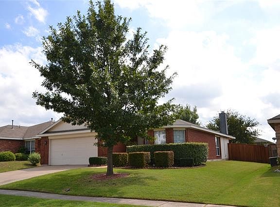 3rd image of 2417 Glenhaven Dr