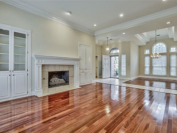 4th image of 1428 Sagewood Dr
