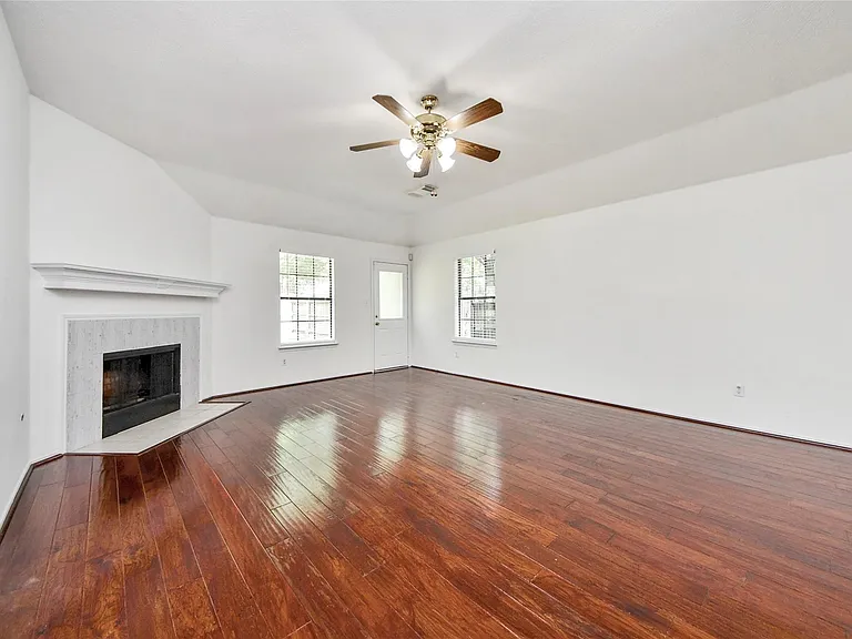 16134 Coleburn Dr — Photo 27