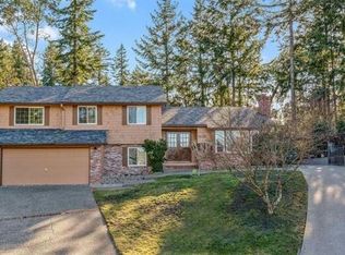 8023 Yvonne Pl NW, Silverdale, WA 98383