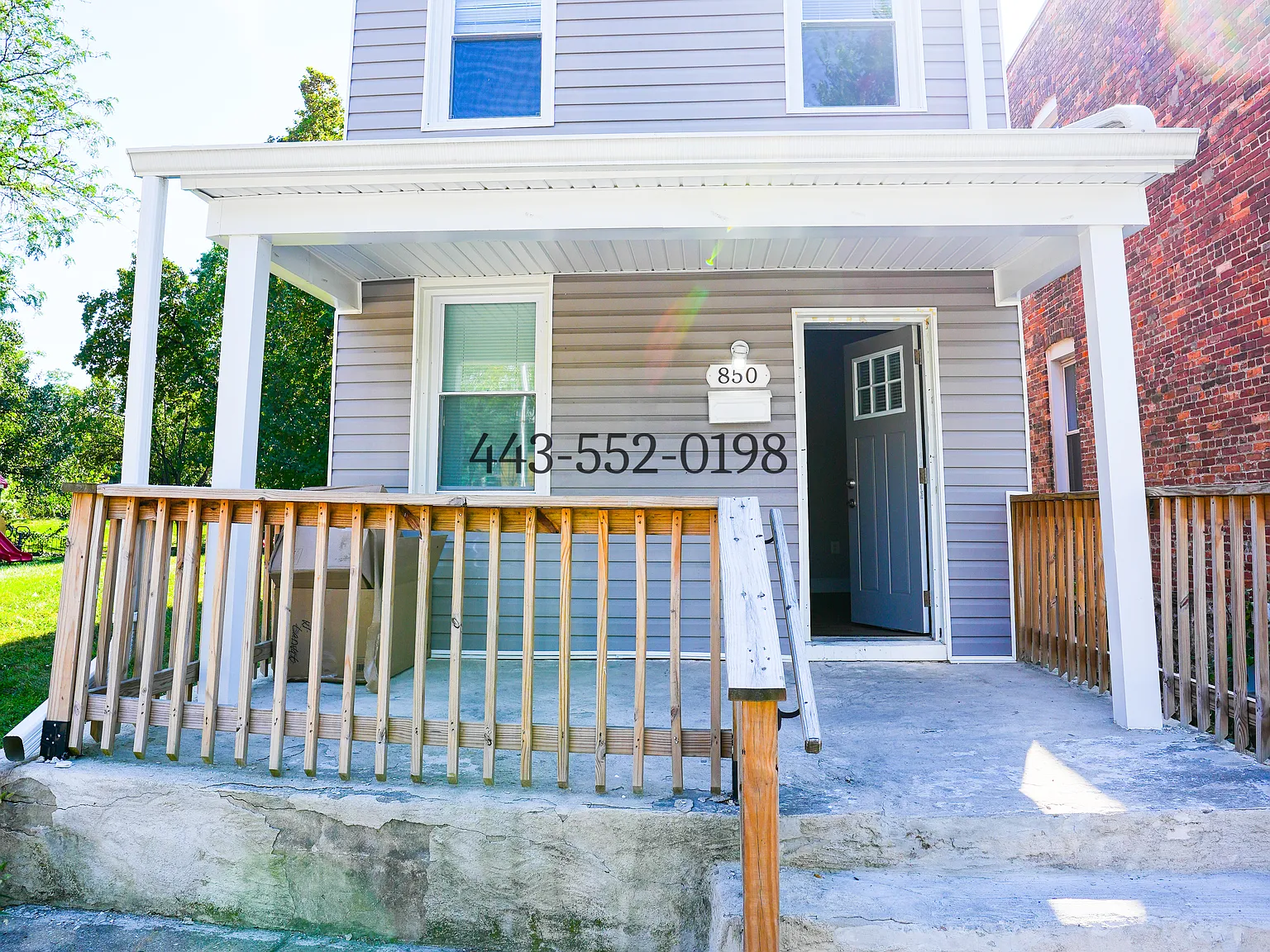 3 bed, 1250 sqft, $2,200 — Photo 1